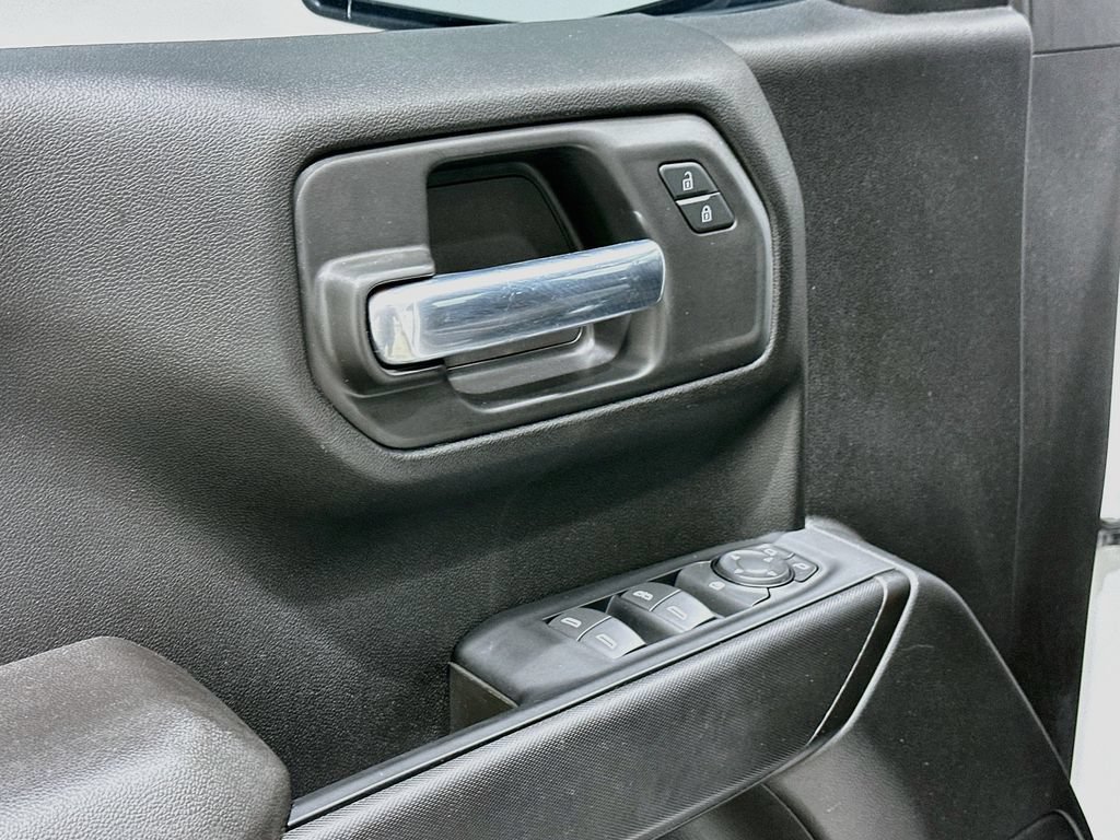 Used 2023 GMC Sierra 1500 Pro w/ Pro Value Package AWD/4WD image 17
