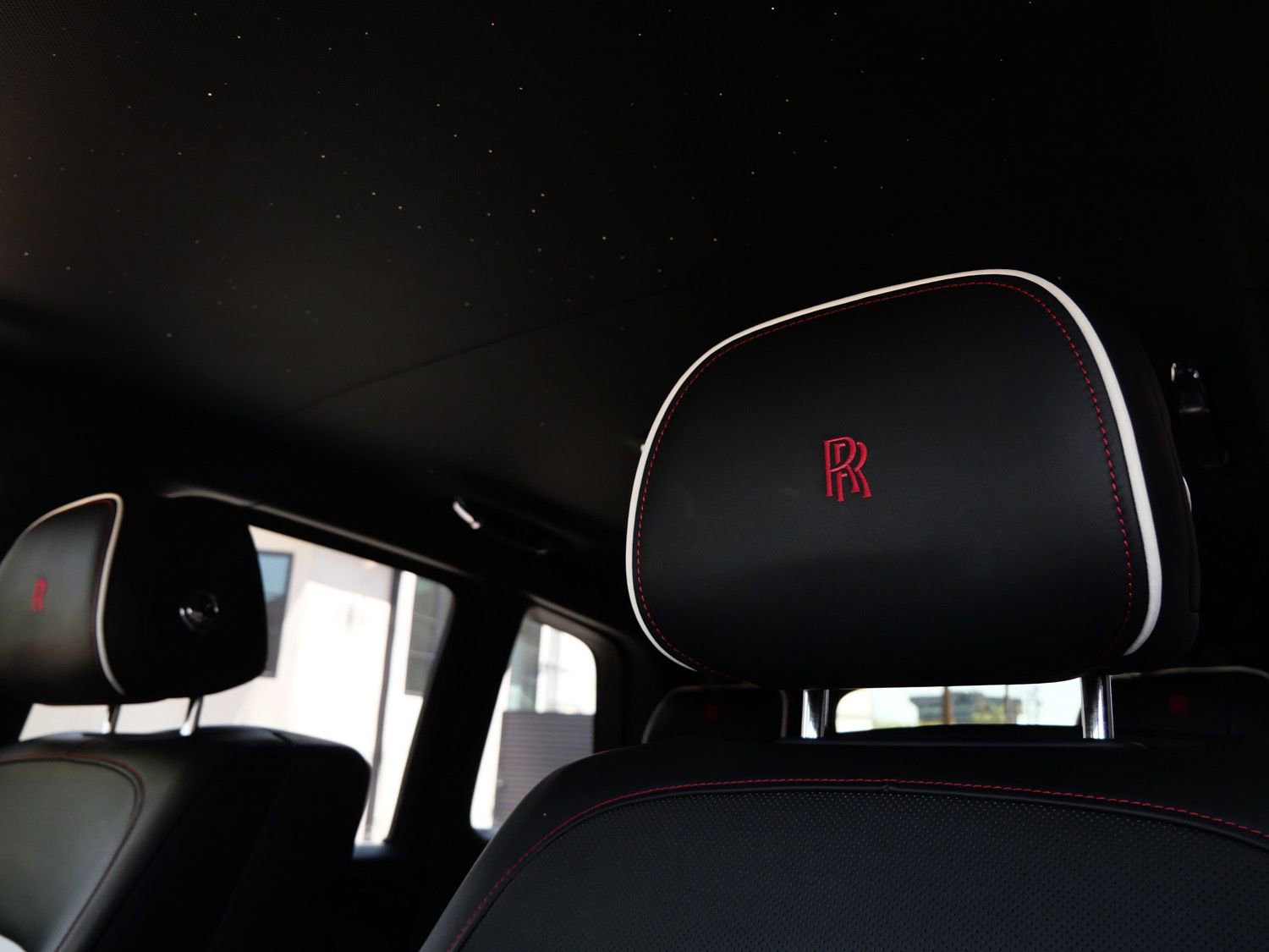 Used 2022 Rolls-Royce Cullinan w/ Cullinan Package AWD/4WD image 10