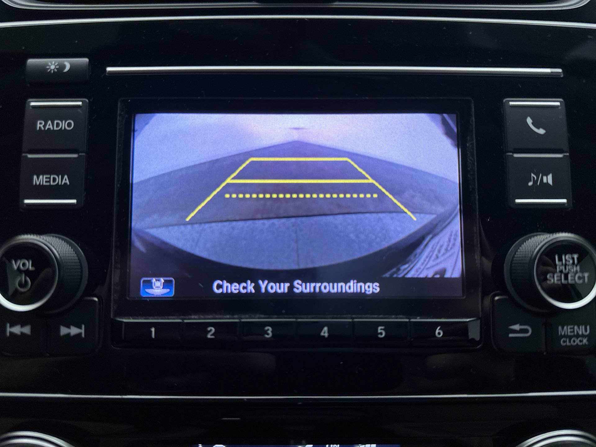 Used 2018 Honda CR-V LX image 19