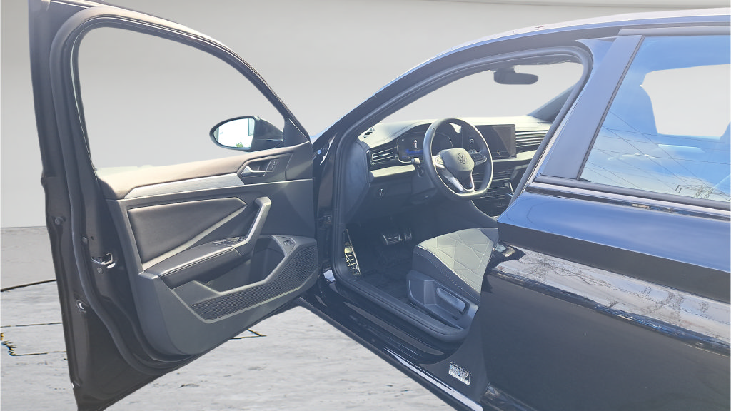 Used 2026 Volkswagen Jetta Sport FWD image 9