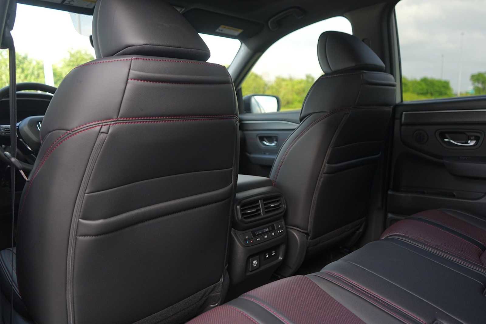 New 2026 Honda Pilot Black Edition image 12