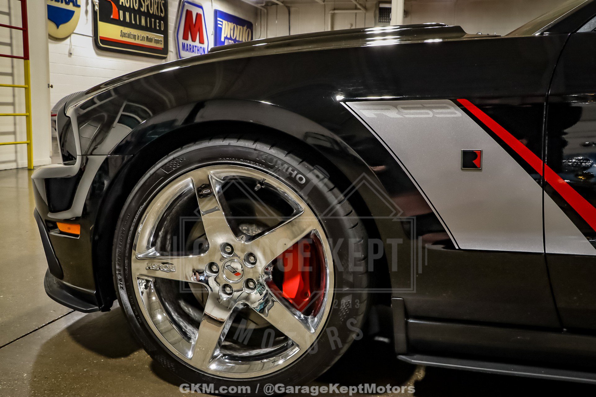 Used 2013 Ford Mustang GT Premium RWD image 37