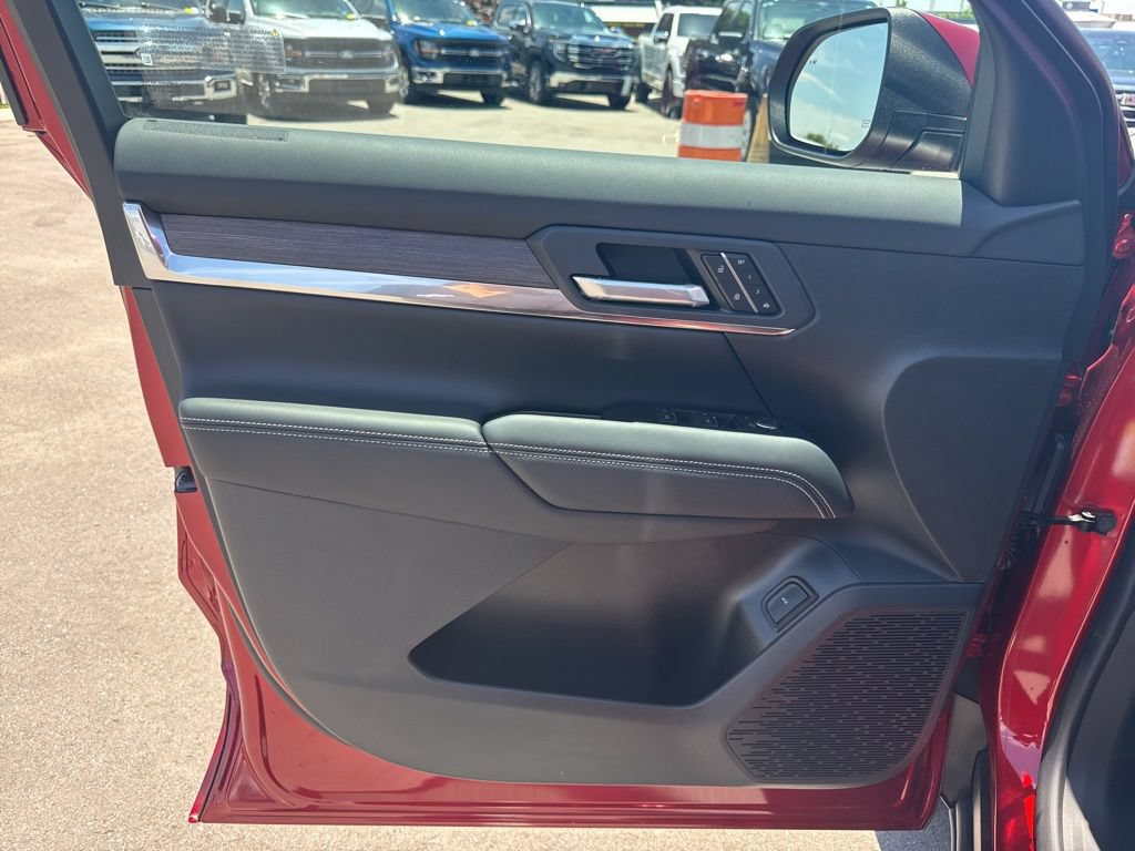 New 2026 GMC Terrain Denali AWD/4WD image 11