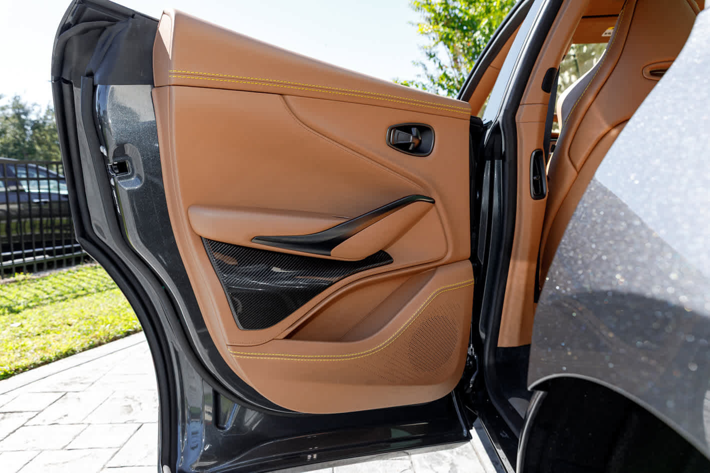 Used 2023 Aston Martin DBX 707 image 60