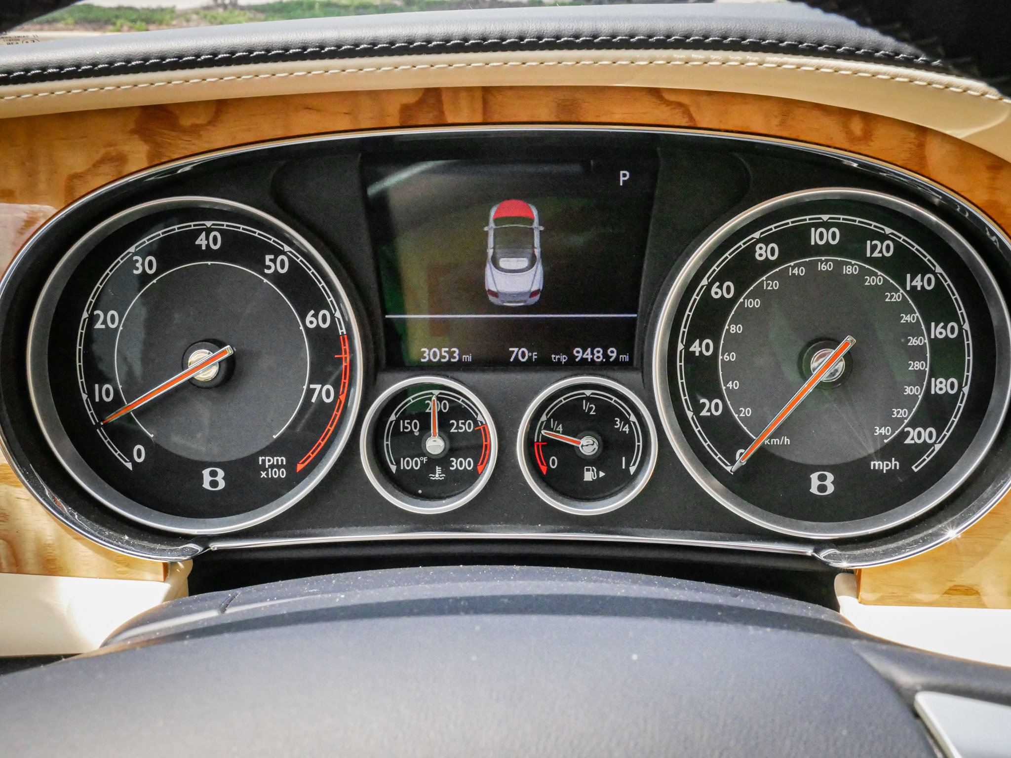 Used 2015 Bentley Continental GT V8 S image 21