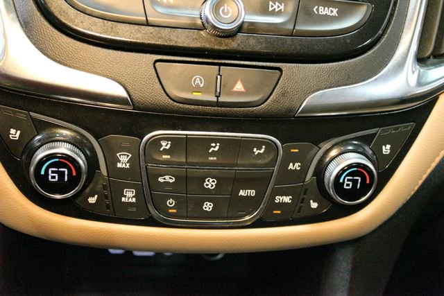 Used 2022 Chevrolet Equinox Premier AWD/4WD image 29