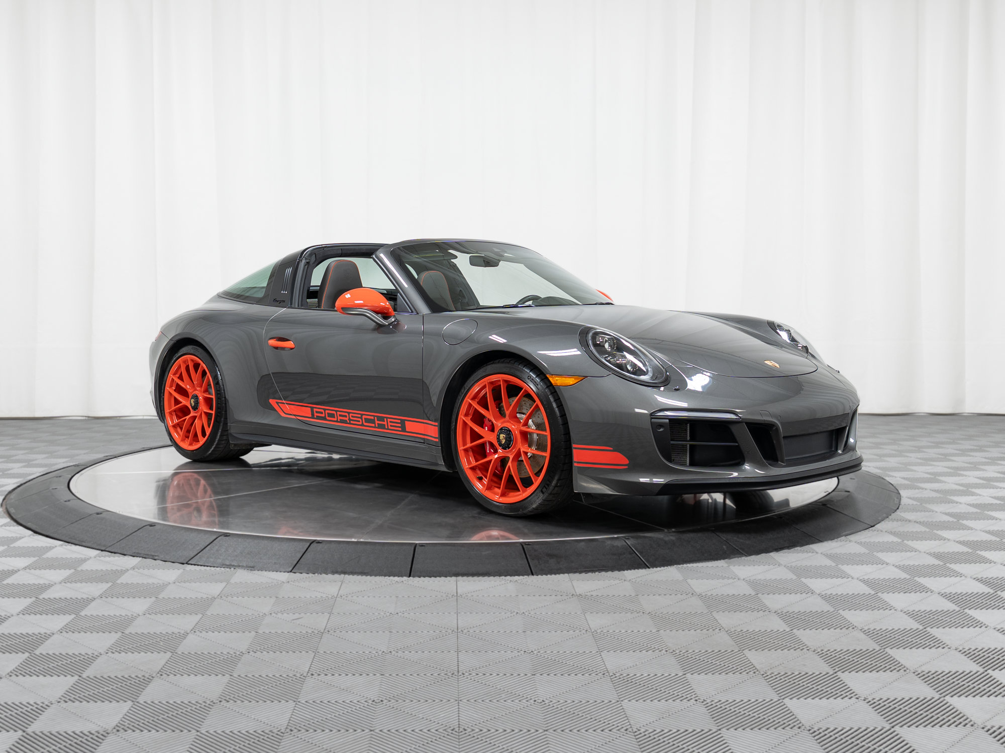 Certified 2018 Porsche 911 Targa 4 GTS AWD/4WD image 9