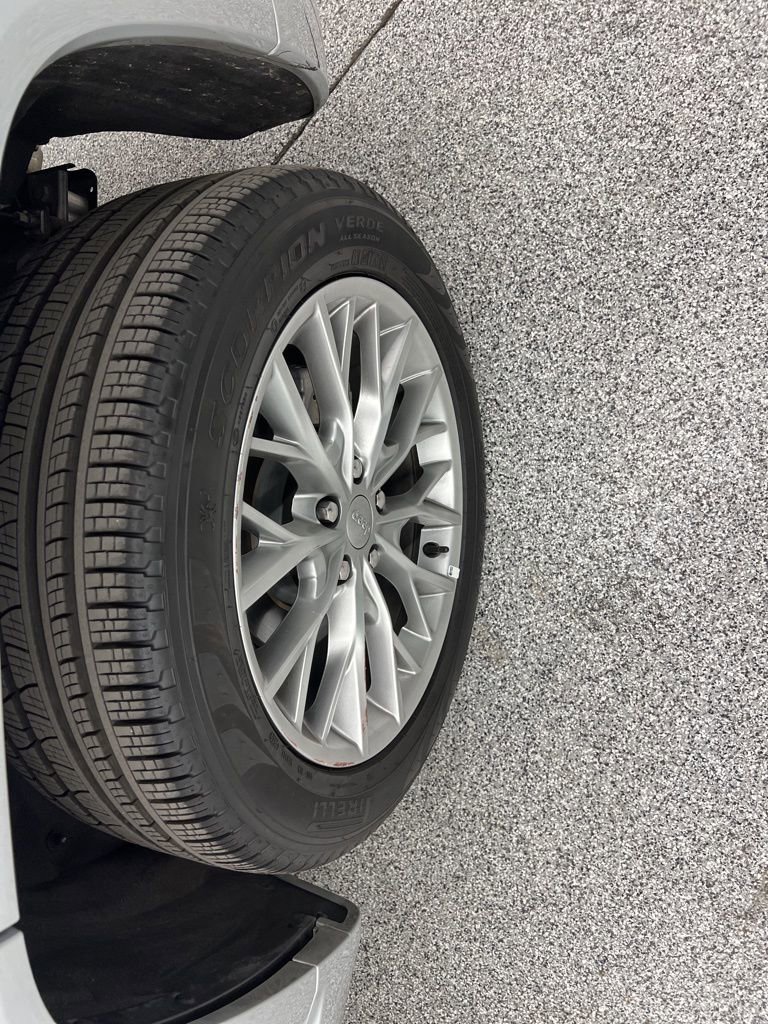 Used 2025 Jeep Grand Cherokee Summit image 8