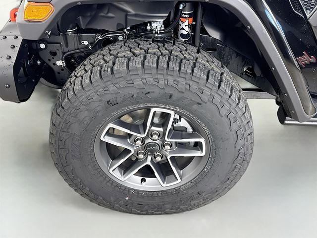 New 2025 Jeep Gladiator Mojave image 34