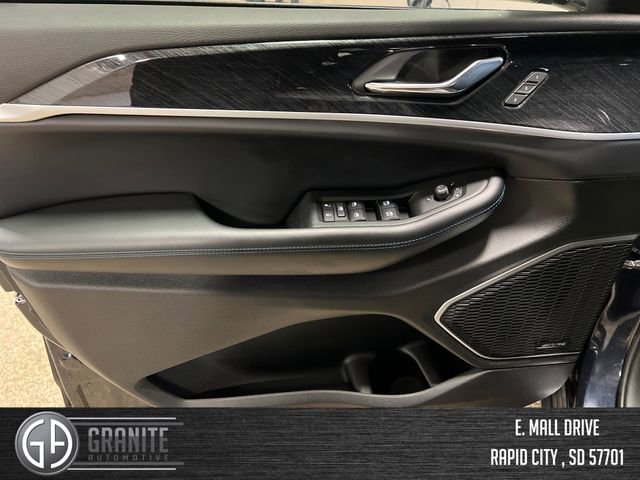 Used 2024 Jeep Grand Cherokee Trailhawk w/ Advanced Protech Group II image 20