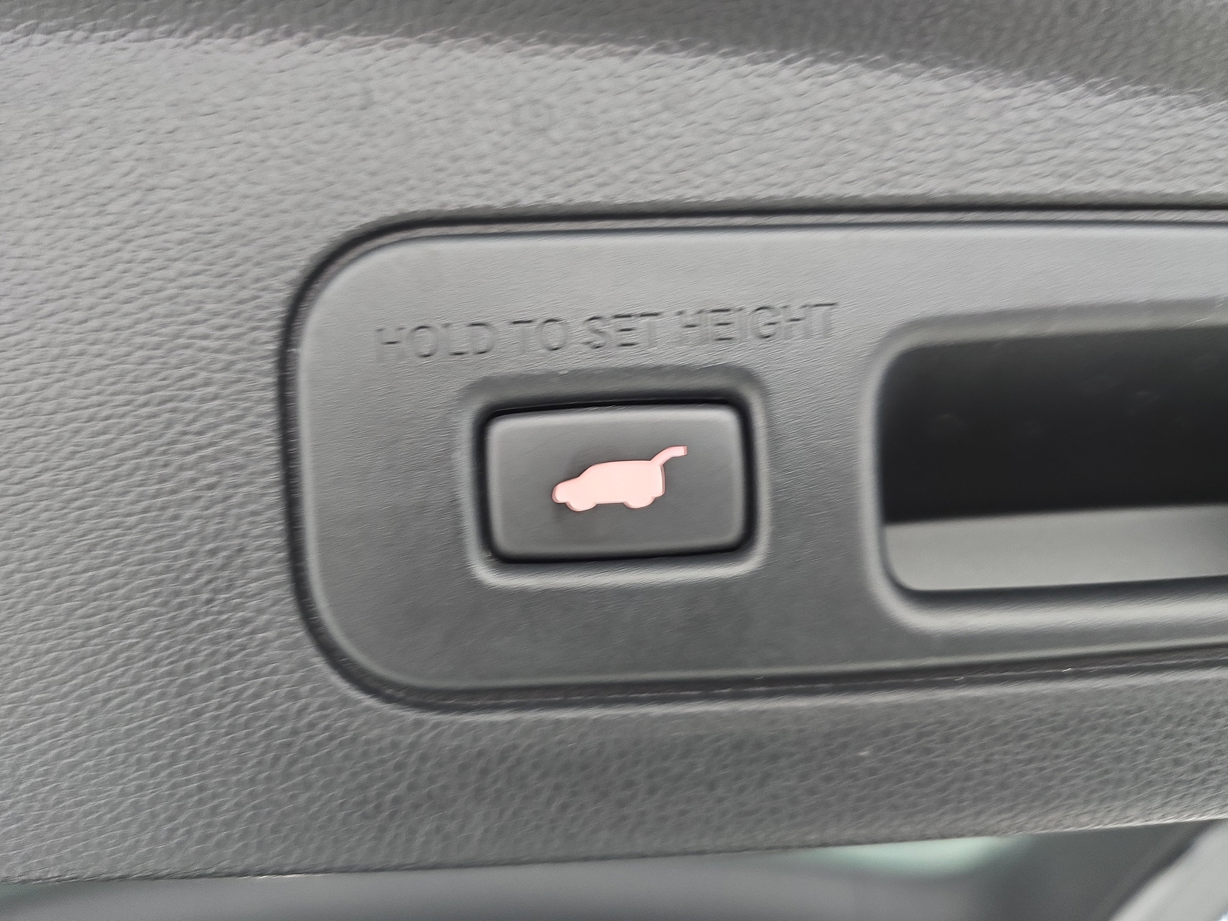 Used 2023 Acura MDX FWD w/ Technology Package image 15