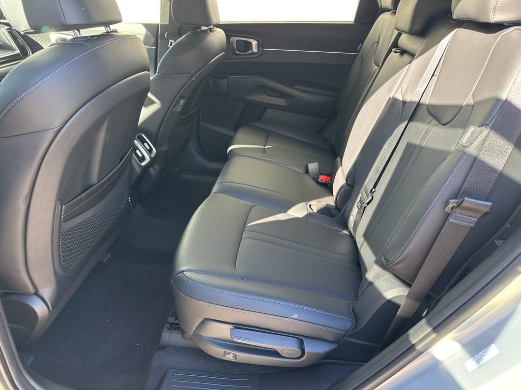 New 2026 Kia Sorento S image 22