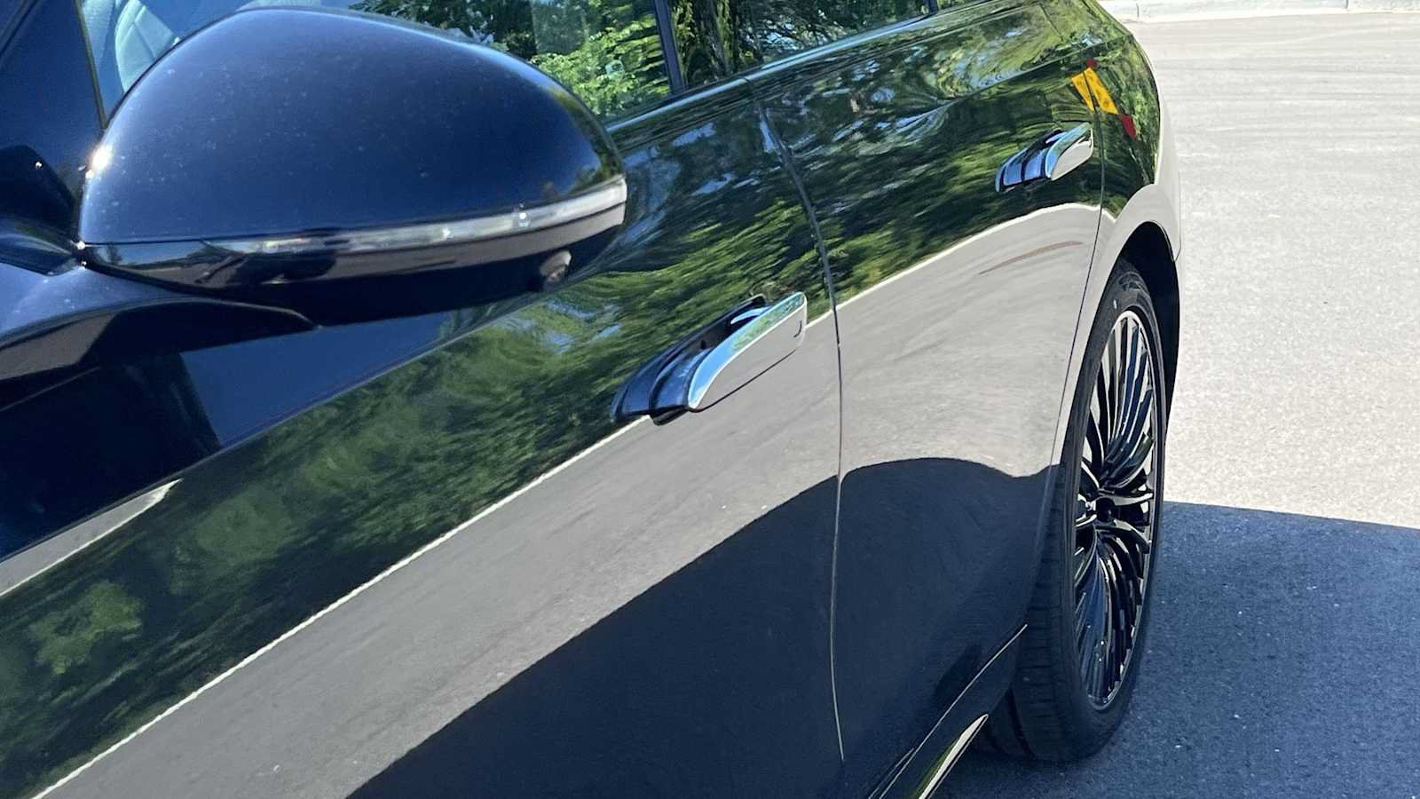 New 2026 Mercedes-Benz E 350 4MATIC Sedan image 15