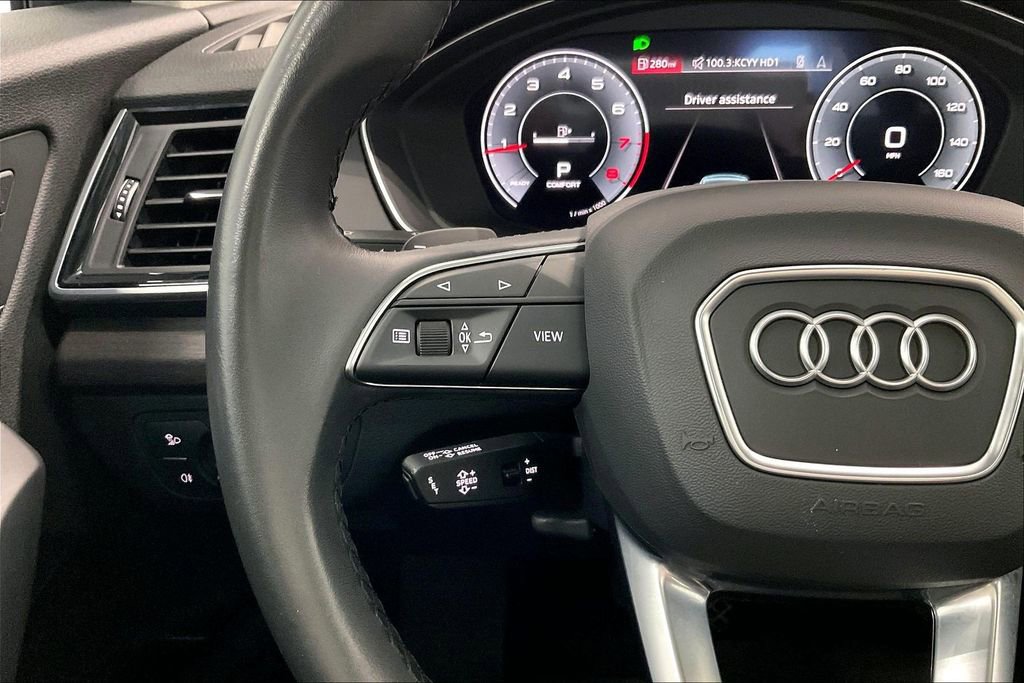 Used 2021 Audi Q5 2.0T Premium Plus w/ Premium Plus Package AWD/4WD image 23