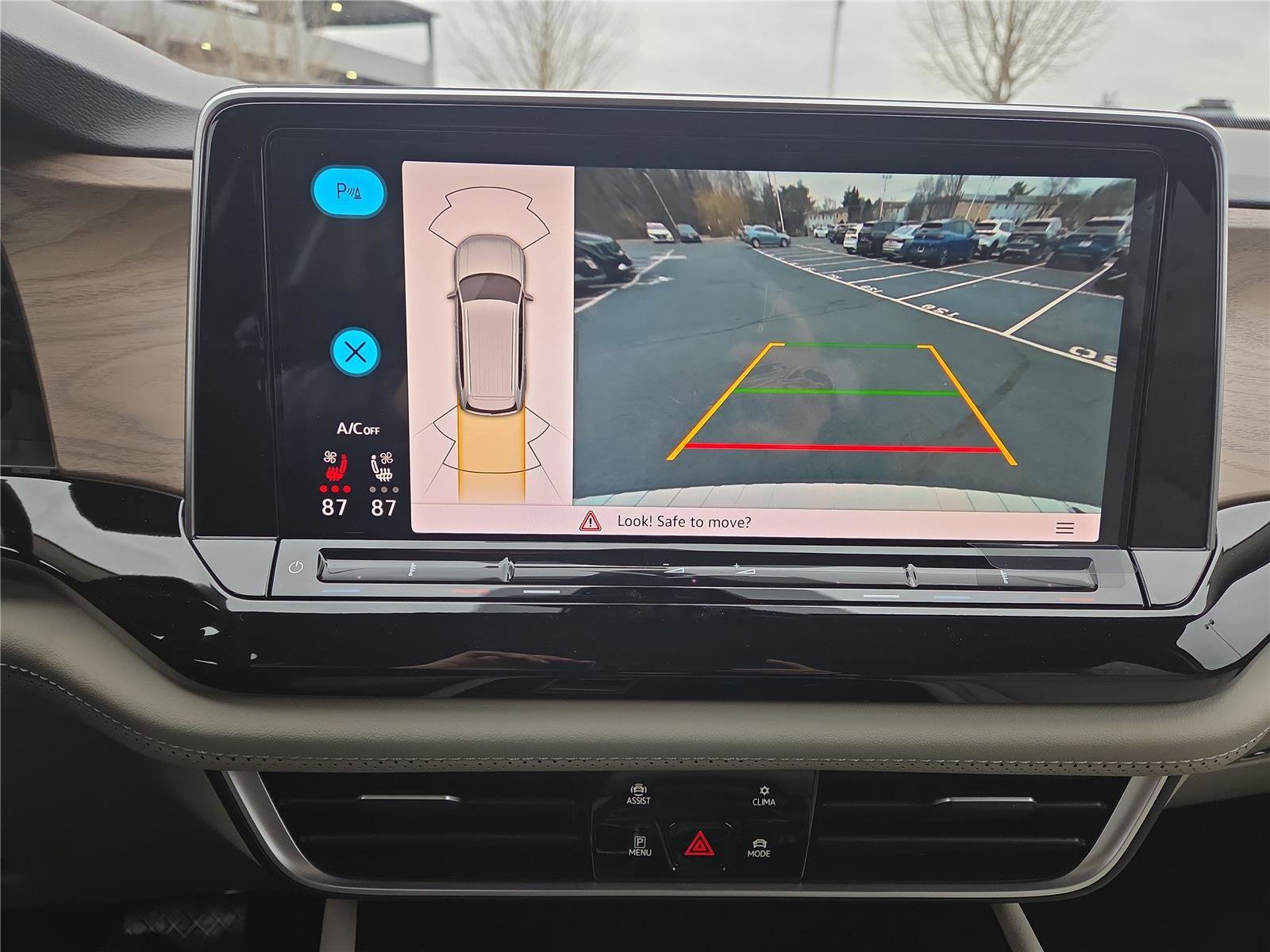 New 2026 Volkswagen Atlas SE image 20