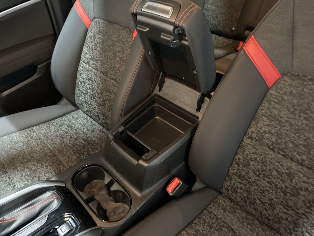 Used 2024 Chevrolet Colorado Z71 w/ Z71 Convenience Package 2 image 36