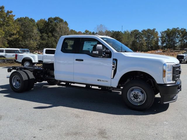 New 2026 Ford F350 XL AWD/4WD image 2