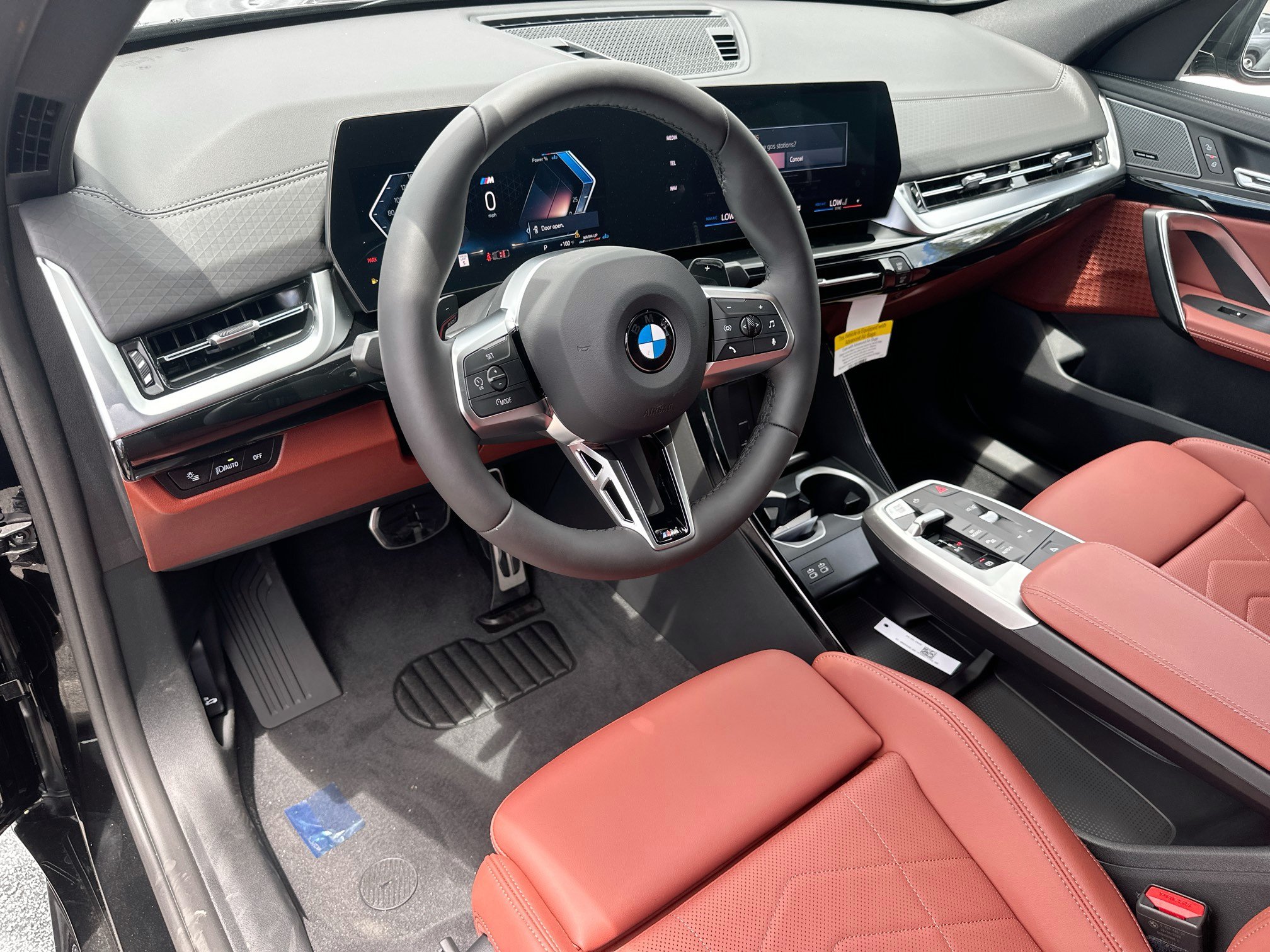 New 2026 BMW X2 xDrive28i AWD/4WD image 7