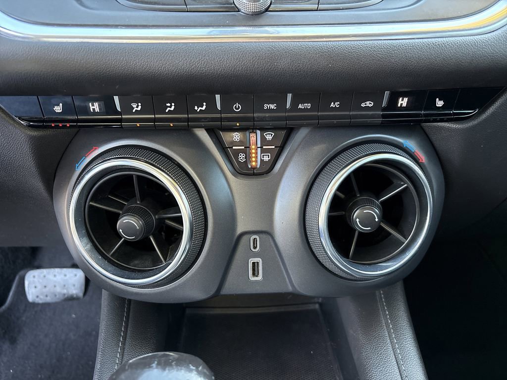 Used 2022 Chevrolet Blazer LT w/ Sound & Technology Package image 19