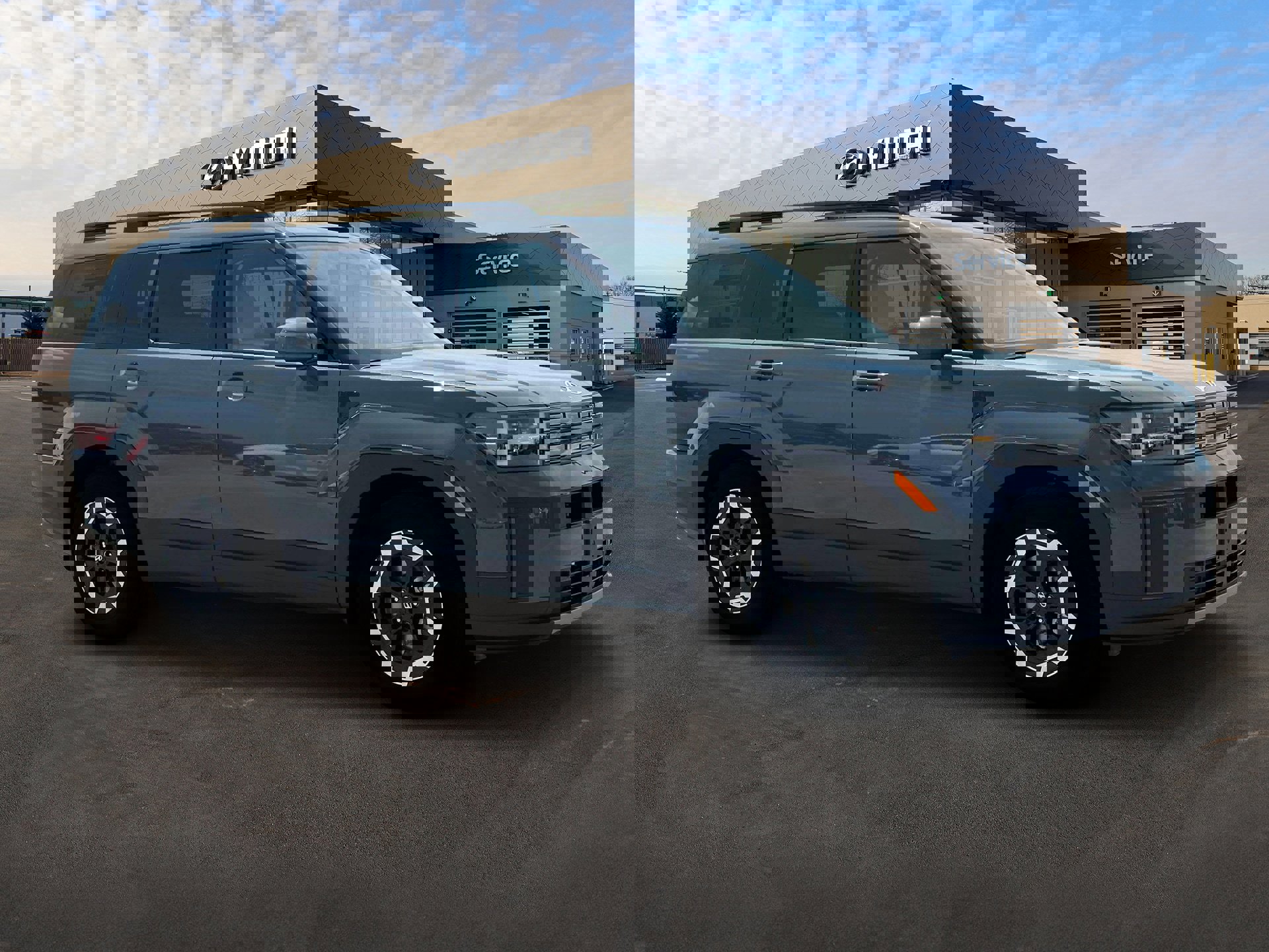 Used 2025 Hyundai Santa Fe SEL image 10