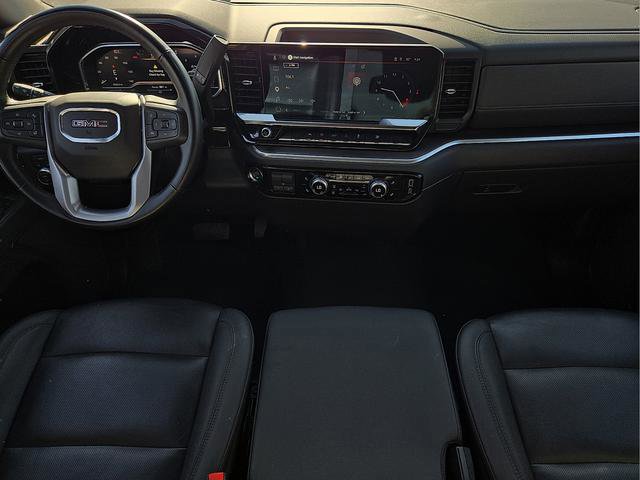 Used 2025 GMC Sierra 1500 SLT AWD/4WD image 17