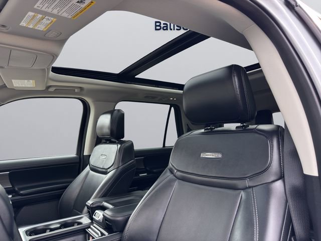 Used 2025 Ford Expedition Platinum image 26