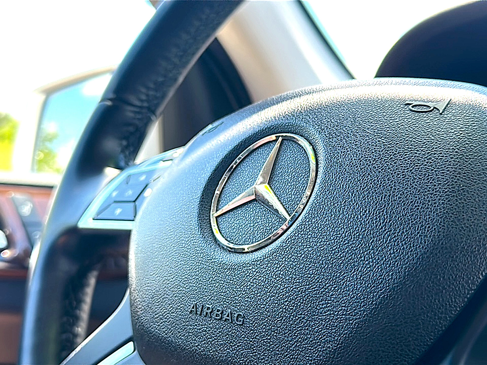 Used 2014 Mercedes-Benz ML 350 2WD image 32
