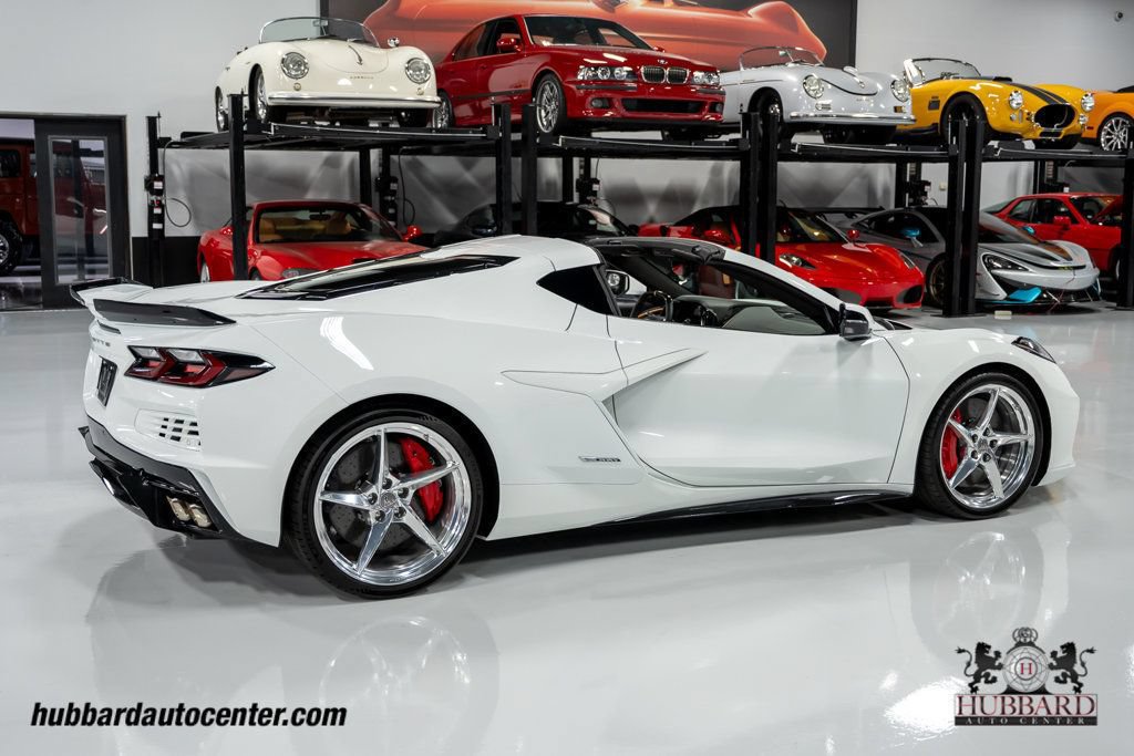 Used 2024 Chevrolet Corvette E-Ray w/ Chrome Exterior Badge Package AWD/4WD image 8