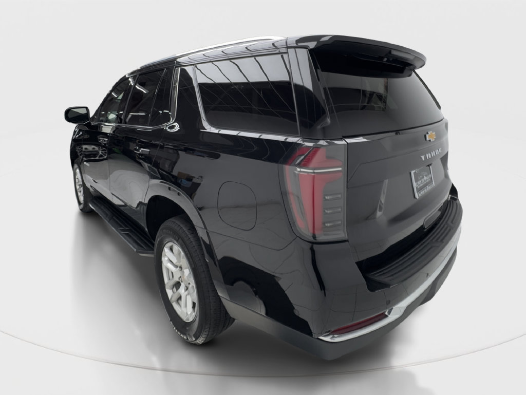 Used 2025 Chevrolet Tahoe LT RWD image 11