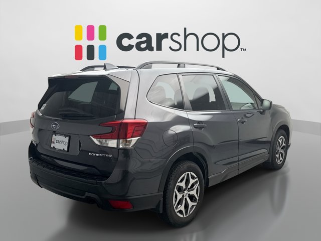 Used 2021 Subaru Forester Premium AWD/4WD image 5