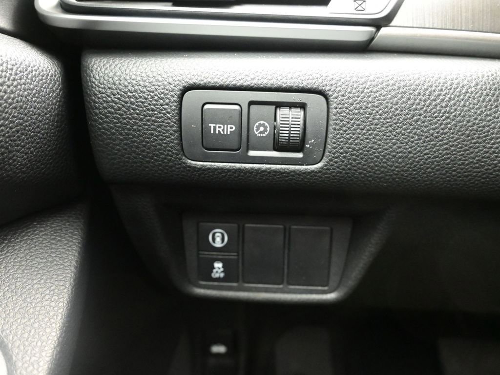 Used 2020 Honda Accord LX image 18