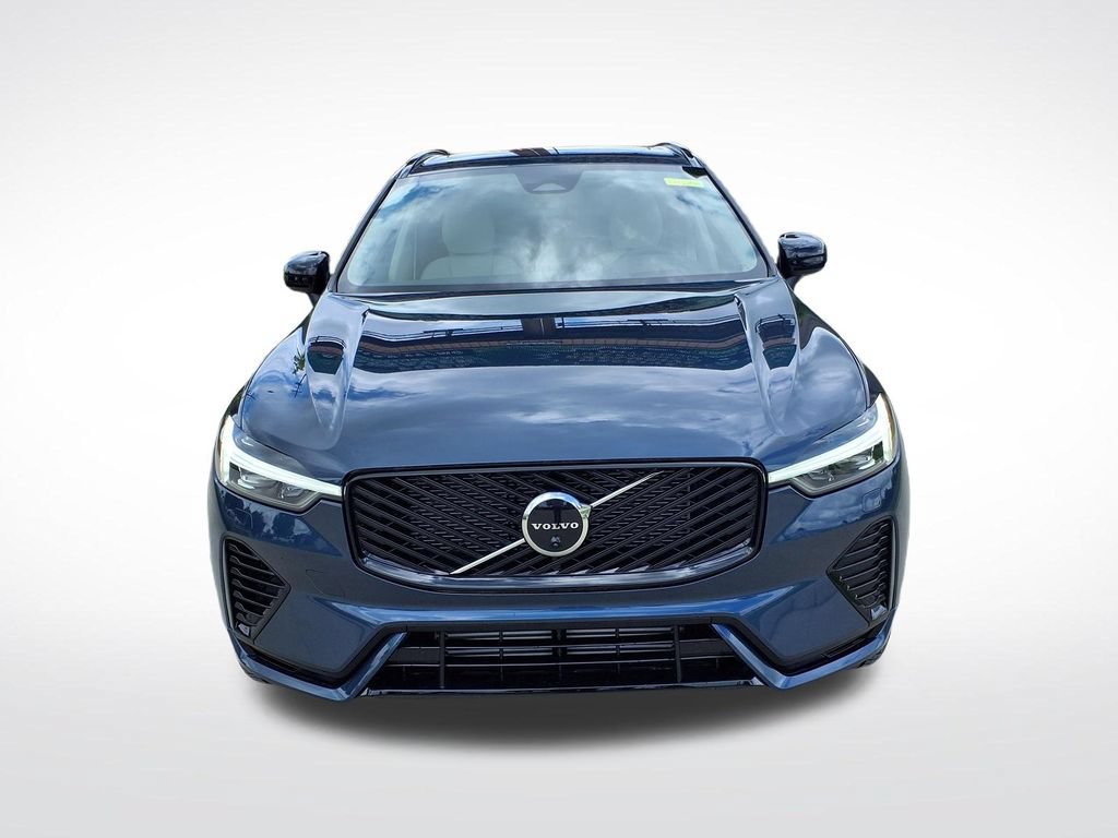 New 2026 Volvo XC60 T8 Ultra w/ Protection Package Premier AWD/4WD image 2