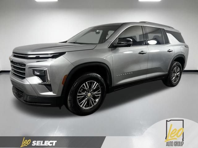 Used 2026 Chevrolet Traverse LT w/ Driver Confidence Package AWD/4WD image 25
