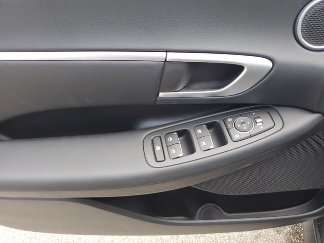 New 2026 Hyundai Sonata Blue FWD image 19