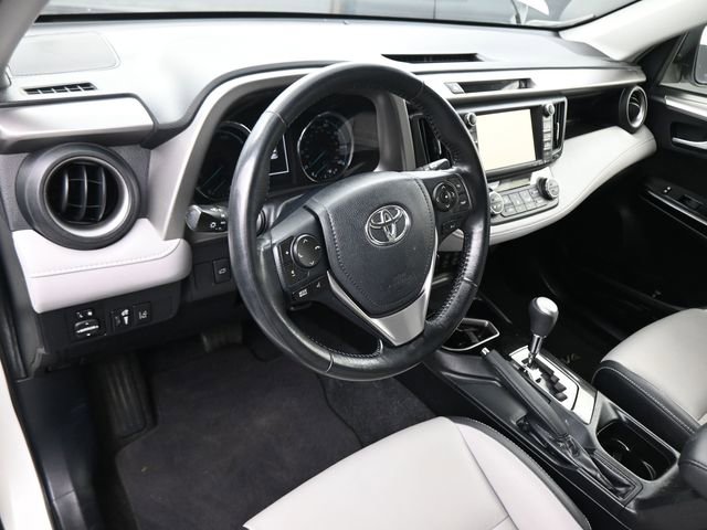 Used 2018 Toyota RAV4 Limited w/ Protection Package image 36