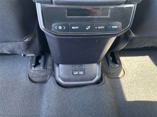 Used 2023 Toyota Highlander LE image 35