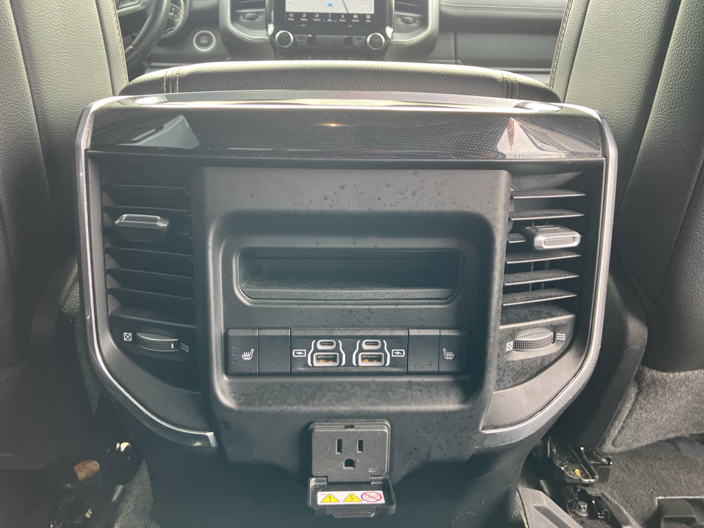 Used 2022 RAM 1500 Laramie AWD/4WD image 37