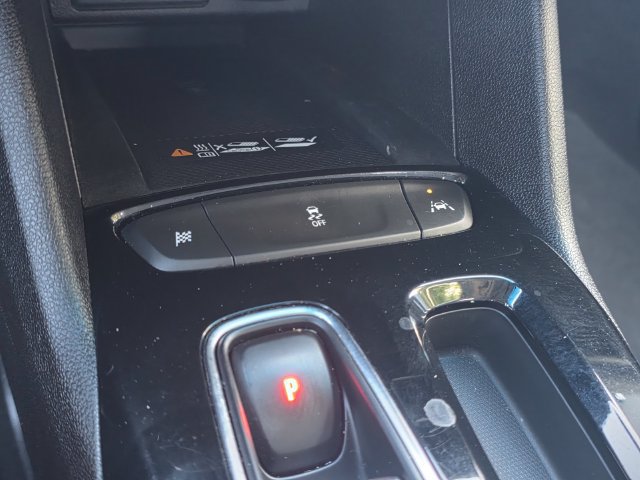Certified 2023 Chevrolet Bolt LT w/ Infotainment Package FWD image 27