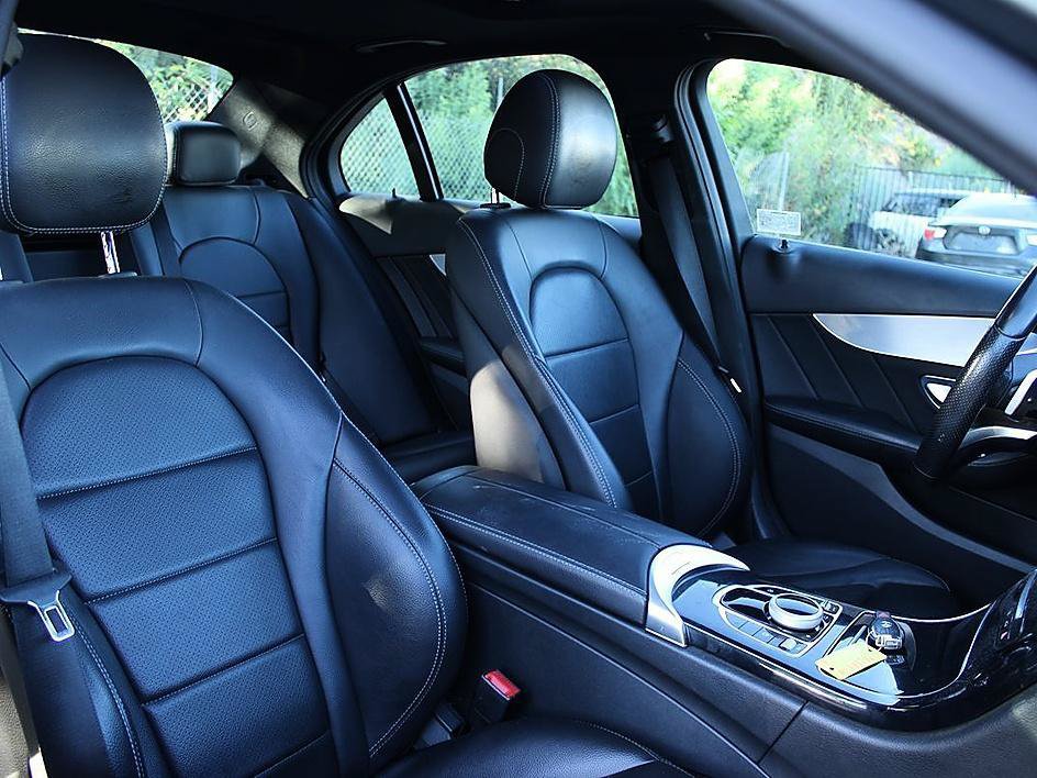 Used 2018 Mercedes-Benz C 300 Sedan w/ AMG Line image 19
