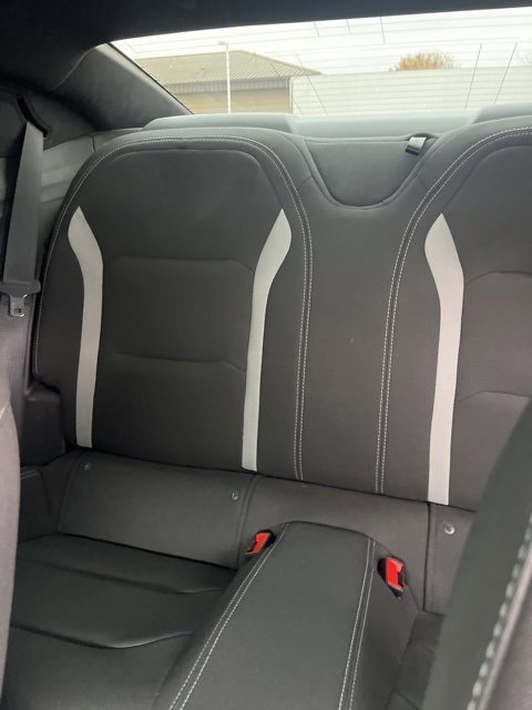 Used 2018 Chevrolet Camaro LT image 9