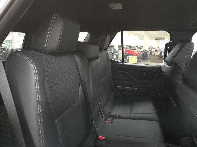 New 2026 Toyota 4Runner TRD Off-Road Premium AWD/4WD image 12
