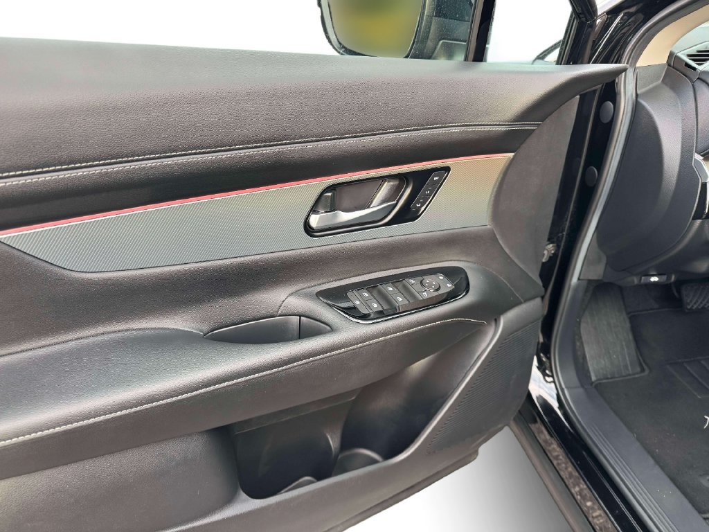 Certified 2026 Nissan Murano SL AWD/4WD image 17