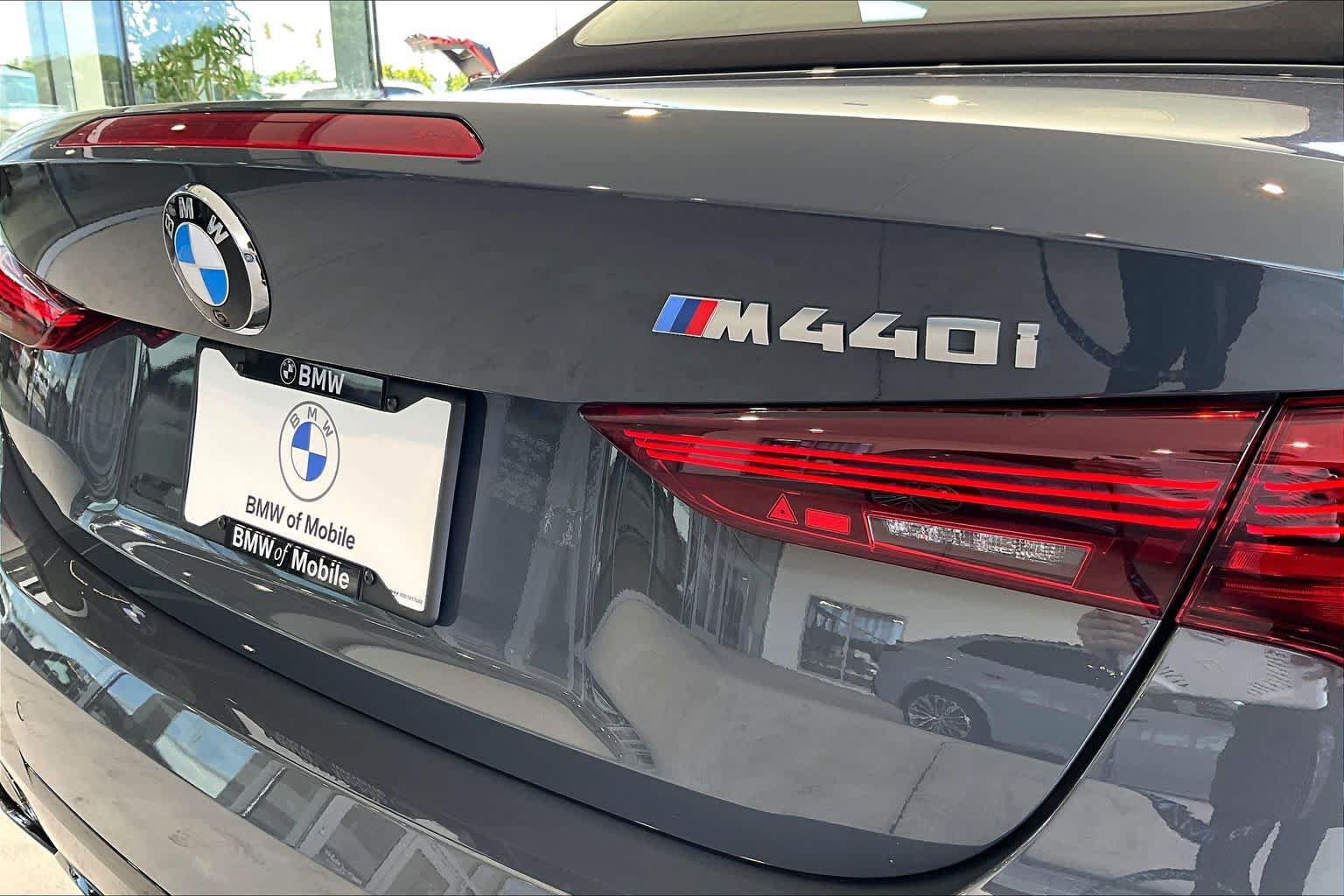 New 2027 BMW M440i Convertible w/ Premium Package RWD image 16