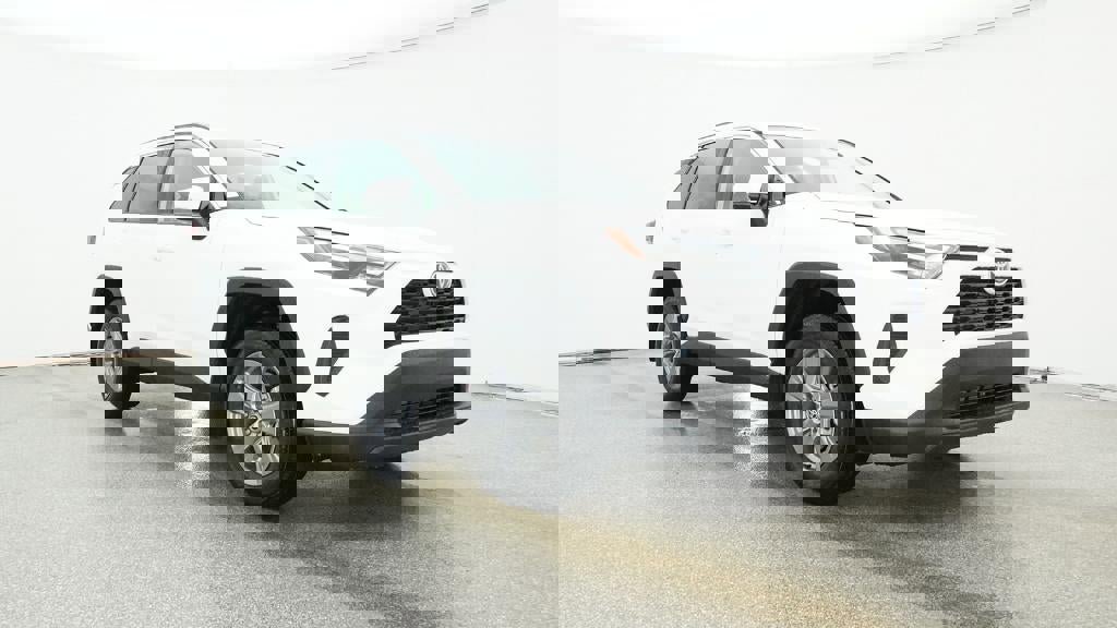 New 2025 Toyota RAV4 XLE image 30