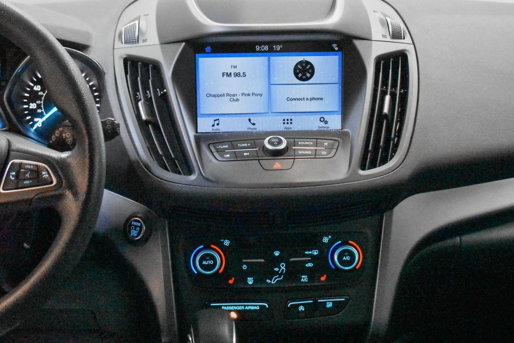 Used 2019 Ford Escape SE image 14