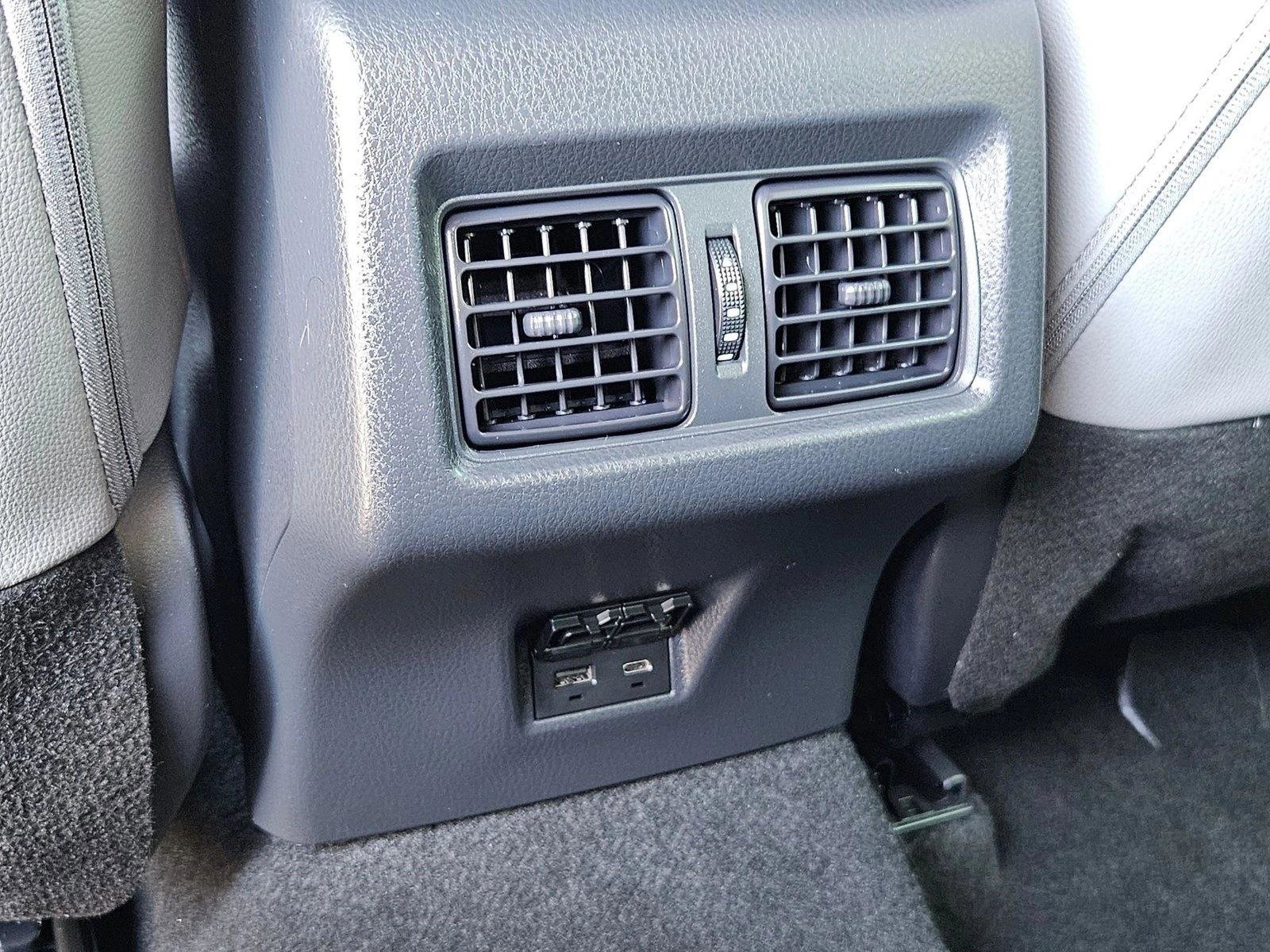 Used 2026 Toyota Camry SE w/ Convenience Package FWD image 24