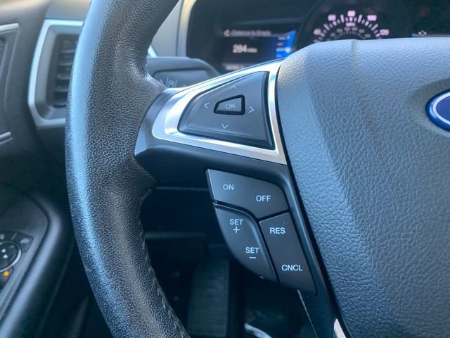 Used 2022 Ford Edge SEL image 21