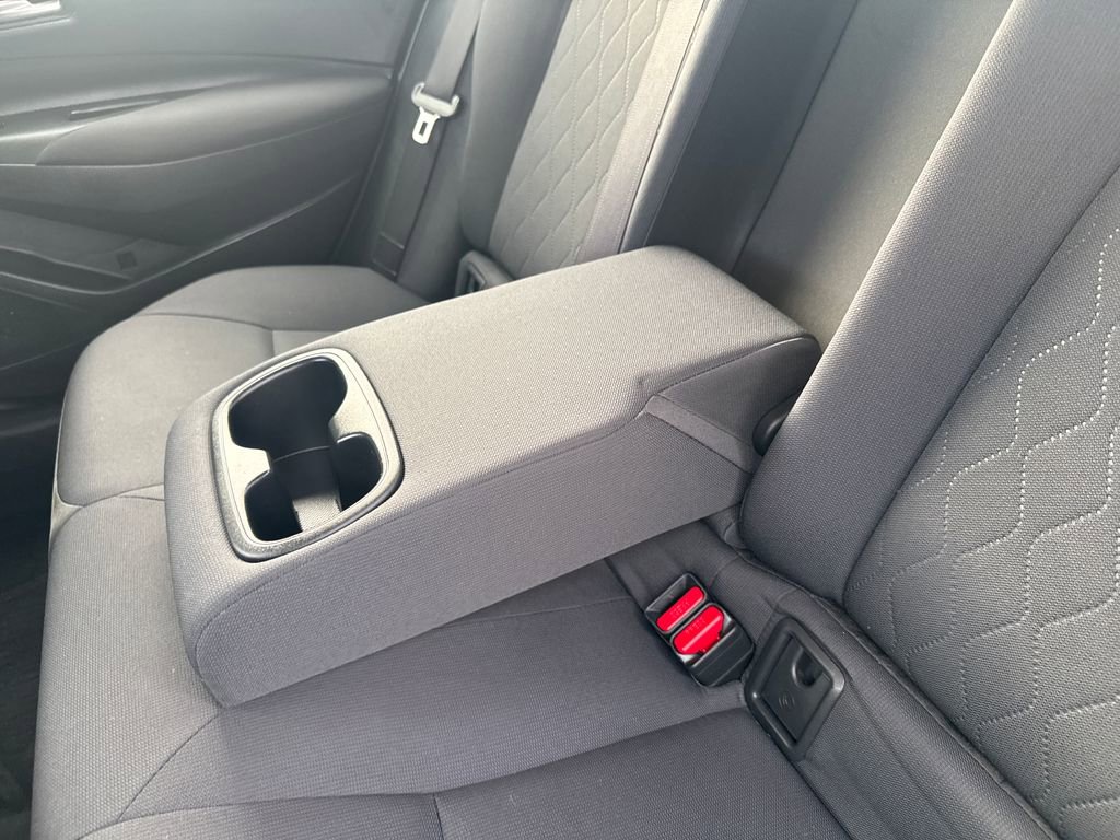 Used 2020 Toyota Corolla LE FWD image 31