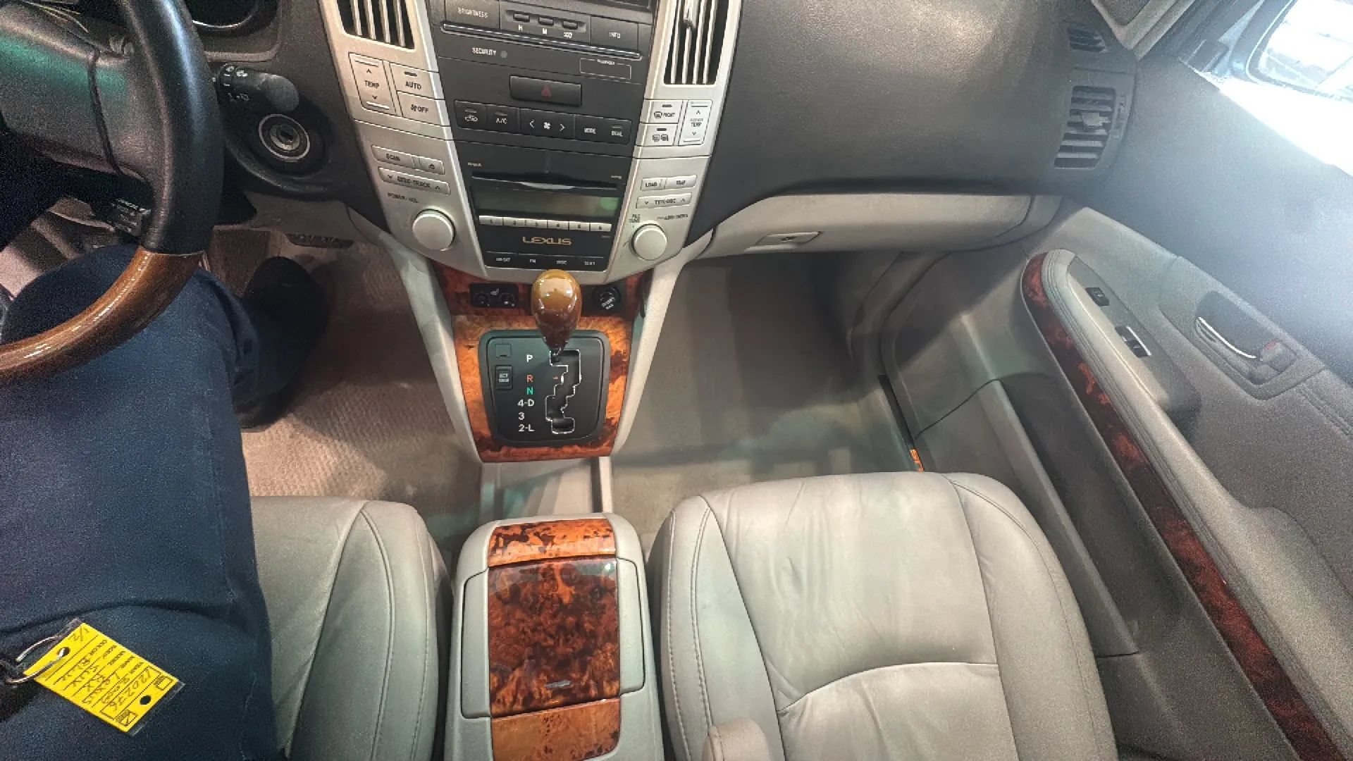 Used 2009 Lexus RX 350 AWD image 34