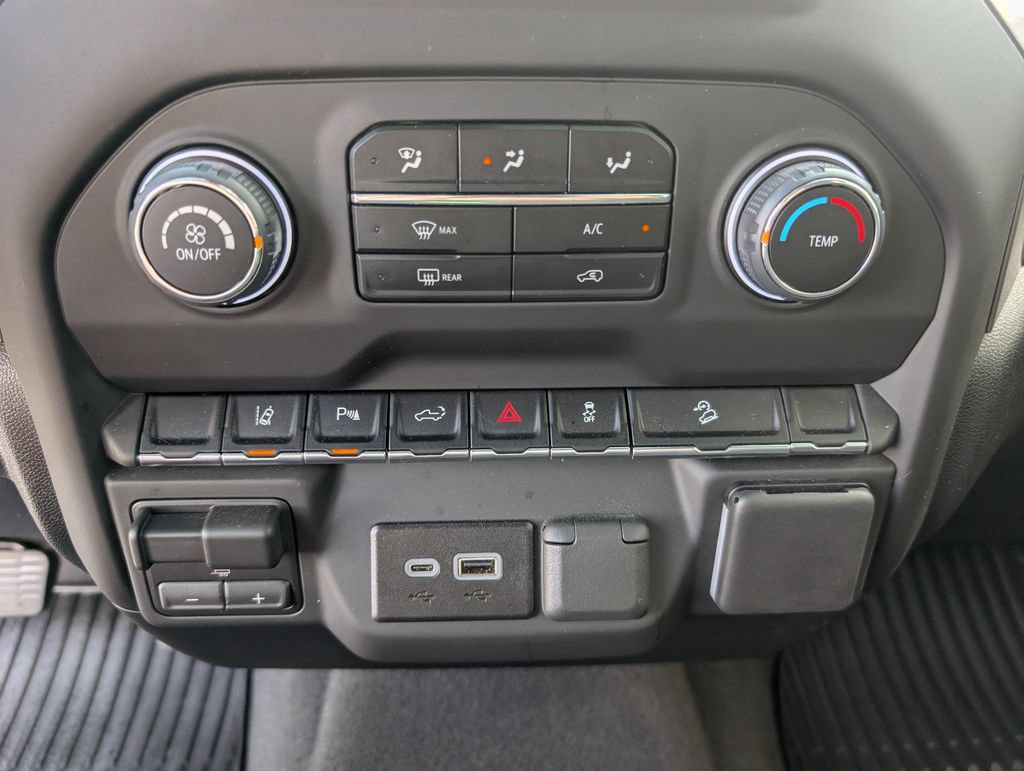 Used 2026 Chevrolet Silverado 2500 Custom w/ Custom Value Package AWD/4WD image 19